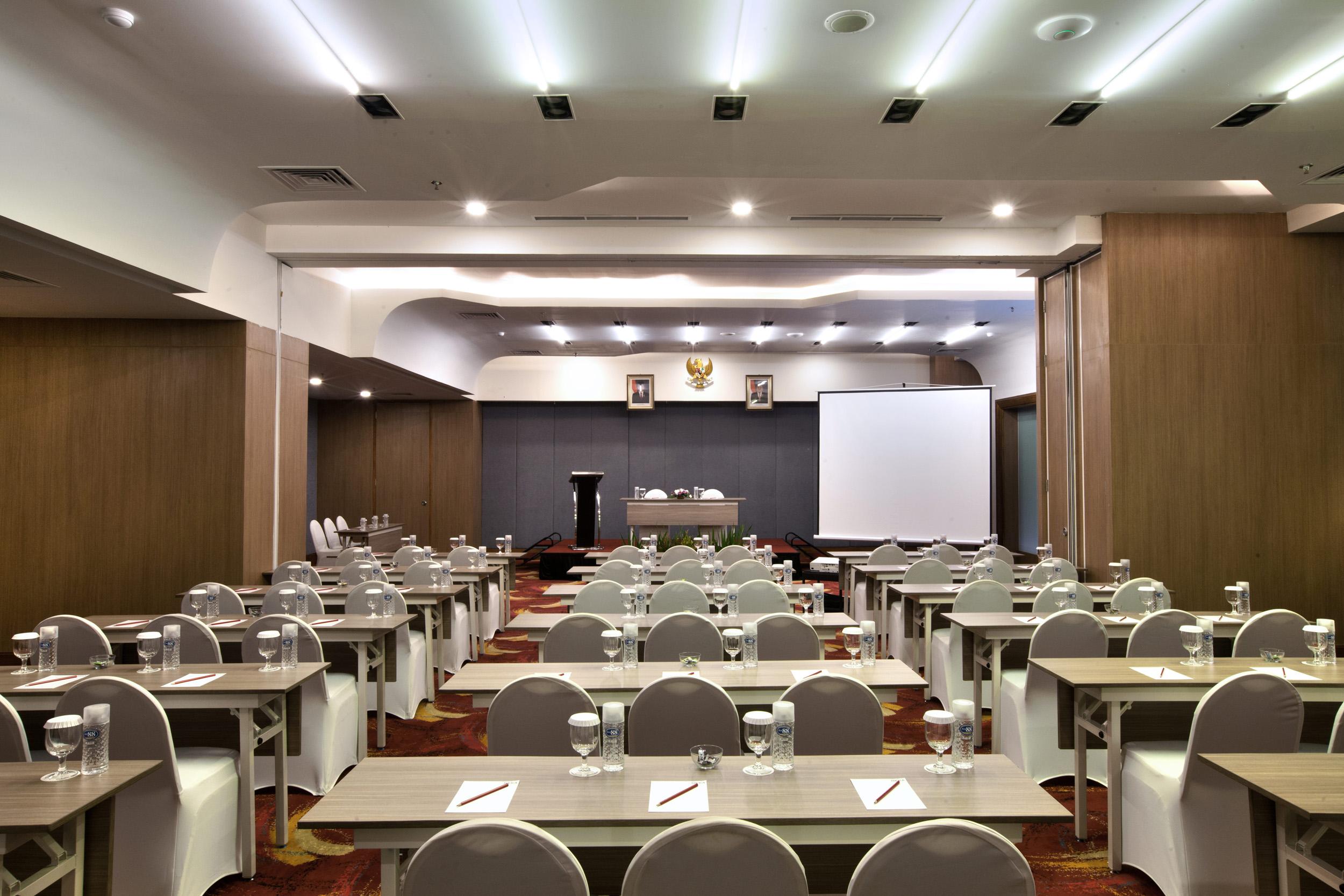 Mercure Bandung Nexa Supratman Esterno foto
