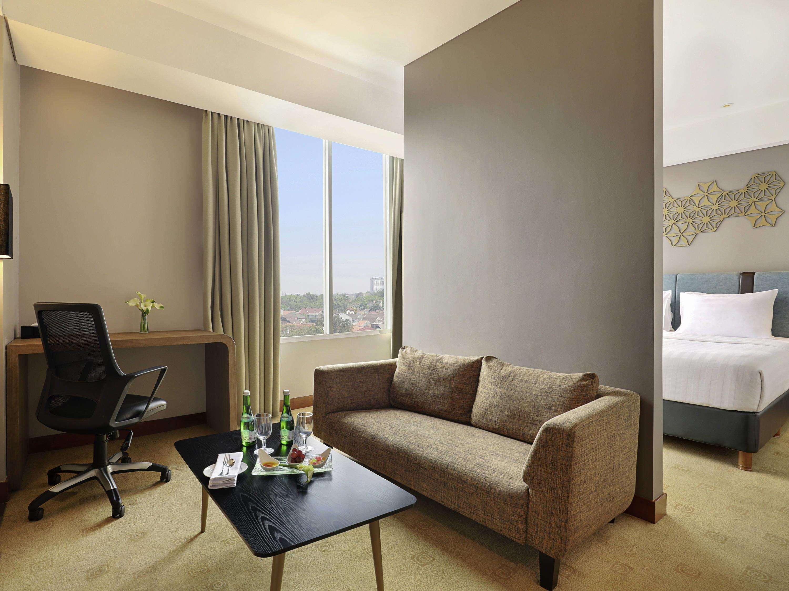 Mercure Bandung Nexa Supratman Esterno foto