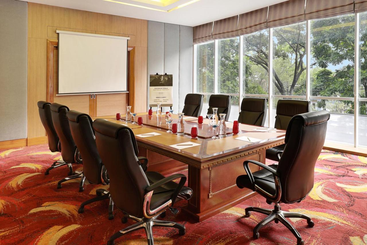 Mercure Bandung Nexa Supratman Esterno foto